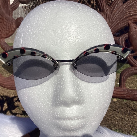 NWT FENDI 58mm Polka Dot Little Cat Eye Sunnies - Picture 6 of 9